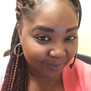 Meet your Posher, Latoya